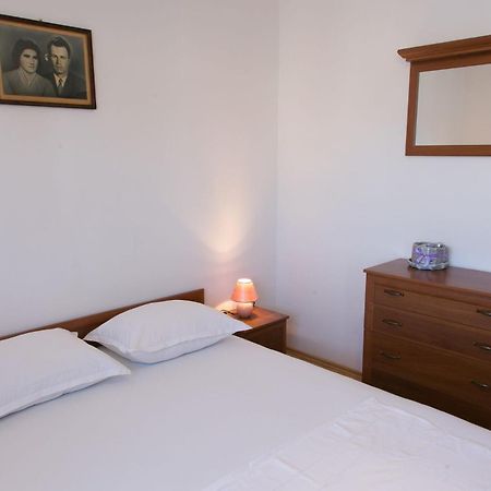 Apartments Ivica - 150M From Sea Trogir Eksteriør billede