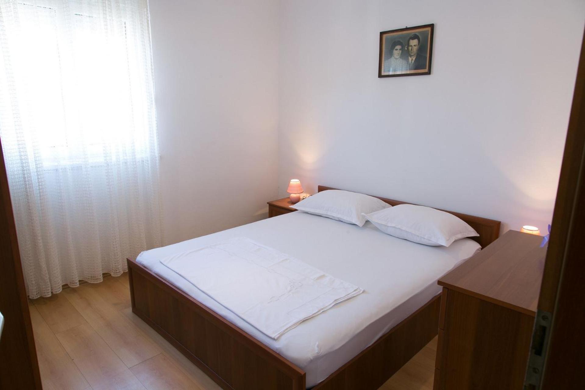 Apartments Ivica - 150M From Sea Trogir Eksteriør billede