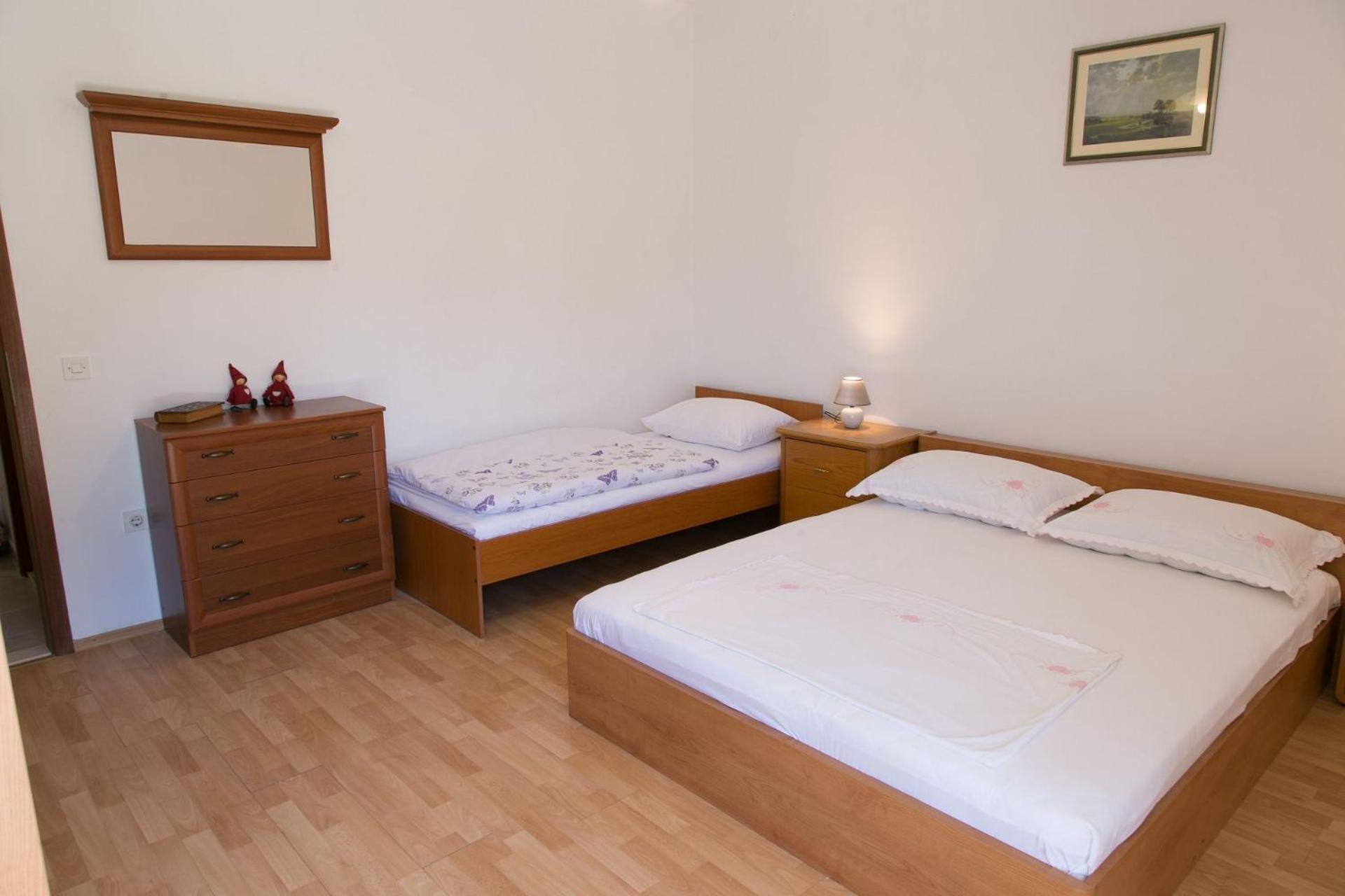 Apartments Ivica - 150M From Sea Trogir Eksteriør billede